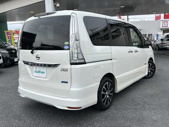 日産 セレナ ハイウェイスター Sハイブリッド 埼玉県 2014(平26)年 12.6万km ブリリアントホワイトパール エマージェンシーブレーキ/社外ナビ/　　CD/DVD/iPod/フルセグTV/バックカメラ/左側パワースライドドア/クルーズコントロール/HIDオートライト/アイドリングストップ/USBポート/ETC