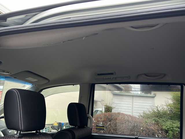 日産 セレナ ハイウェイスター Sハイブリッド 埼玉県 2014(平26)年 12.6万km ブリリアントホワイトパール エマージェンシーブレーキ/社外ナビ/　　CD/DVD/iPod/フルセグTV/バックカメラ/左側パワースライドドア/クルーズコントロール/HIDオートライト/アイドリングストップ/USBポート/ETC