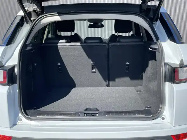 ランドローバー レンジローバーイヴォーク HSEダイナミック 道東・釧路十勝 2016(平28)年 2.6万km 白 ４WD/MEDIANプレミアムサウンド/パノラマガラスルーフ/純正HDDナビ/ CD/DVD/BT/USB/サラウンドビューカメラ/社外ETC/衝突回避ブレーキ/レーンキーピングアシスト/クルーズコントロール/パークディスタンスコントロール/レザーシート/フロントパワーシート/フロントシートヒーティング/ステアリングヒーター/アダプティプLEDヘッドライト/純正20インチAW/純正フロアマット/保証書