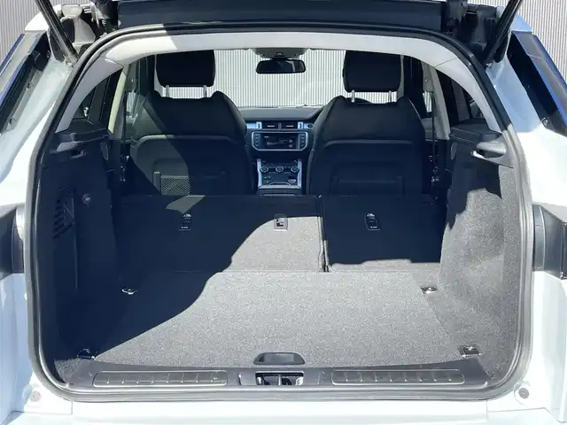 ランドローバー レンジローバーイヴォーク HSEダイナミック 道東・釧路十勝 2016(平28)年 2.6万km 白 ４WD/MEDIANプレミアムサウンド/パノラマガラスルーフ/純正HDDナビ/ CD/DVD/BT/USB/サラウンドビューカメラ/社外ETC/衝突回避ブレーキ/レーンキーピングアシスト/クルーズコントロール/パークディスタンスコントロール/レザーシート/フロントパワーシート/フロントシートヒーティング/ステアリングヒーター/アダプティプLEDヘッドライト/純正20インチAW/純正フロアマット/保証書