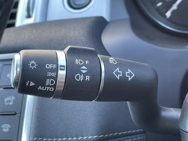 ランドローバー レンジローバーイヴォーク HSEダイナミック 道東・釧路十勝 2016(平28)年 2.6万km 白 ４WD/MEDIANプレミアムサウンド/パノラマガラスルーフ/純正HDDナビ/ CD/DVD/BT/USB/サラウンドビューカメラ/社外ETC/衝突回避ブレーキ/レーンキーピングアシスト/クルーズコントロール/パークディスタンスコントロール/レザーシート/フロントパワーシート/フロントシートヒーティング/ステアリングヒーター/アダプティプLEDヘッドライト/純正20インチAW/純正フロアマット/保証書