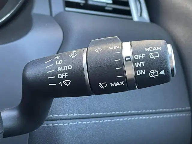 ランドローバー レンジローバーイヴォーク HSEダイナミック 道東・釧路十勝 2016(平28)年 2.6万km 白 ４WD/MEDIANプレミアムサウンド/パノラマガラスルーフ/純正HDDナビ/ CD/DVD/BT/USB/サラウンドビューカメラ/社外ETC/衝突回避ブレーキ/レーンキーピングアシスト/クルーズコントロール/パークディスタンスコントロール/レザーシート/フロントパワーシート/フロントシートヒーティング/ステアリングヒーター/アダプティプLEDヘッドライト/純正20インチAW/純正フロアマット/保証書