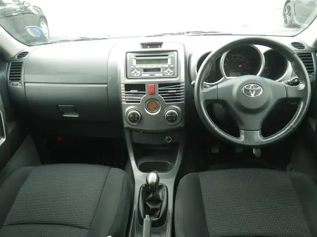 トヨタ ラッシュ G 神奈川県 2006(平18)年 9.3万km ブルーマイカM 4WD/マニュアル/純正CD/CSオーディオ/スマートキー/スペアキー/ETC/フォグランプ/背面タイヤハードカバー/取説書/保証書/点検記録（全てトヨタディーラーで実施）/　R5/1  R7/1