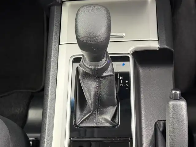 トヨタ ランドクルーザー プラド TX 愛知県 2020(令2)年 3.5万km ホワイトパールクリスタルシャイン モデリスタエアロ（F/R）/プリクラッシュセーフティ/レーダークルーズコントロール/レーンキープアシスト/オートマチックハイビーム/クリアランスソナー/ルーフレール/社外ナビ/Bluetooth/フルセグTV/DVD/CD/AM/FM/USB/社外フロアマット/社外20インチアルミホイール/LEDヘッドライト/オートライト/前方ドライブレコーダー/ETC/スマートキー