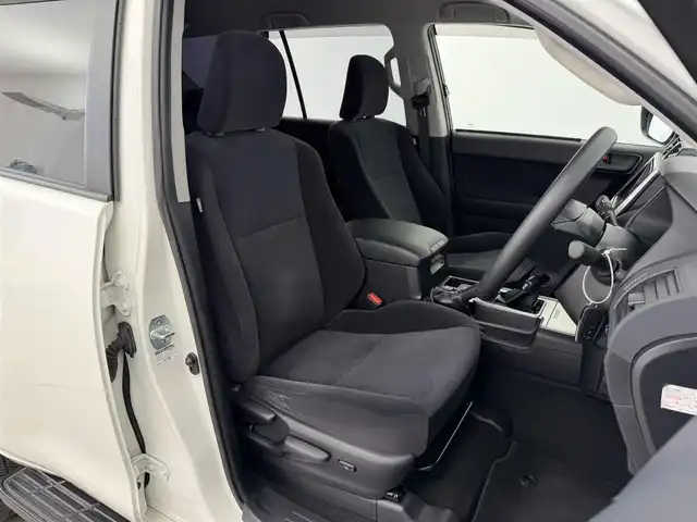 トヨタ ランドクルーザー プラド TX 愛知県 2020(令2)年 3.5万km ホワイトパールクリスタルシャイン モデリスタエアロ（F/R）/プリクラッシュセーフティ/レーダークルーズコントロール/レーンキープアシスト/オートマチックハイビーム/クリアランスソナー/ルーフレール/社外ナビ/Bluetooth/フルセグTV/DVD/CD/AM/FM/USB/社外フロアマット/社外20インチアルミホイール/LEDヘッドライト/オートライト/前方ドライブレコーダー/ETC/スマートキー