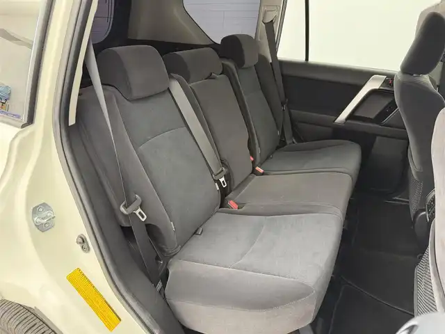 トヨタ ランドクルーザー プラド TX 愛知県 2020(令2)年 3.5万km ホワイトパールクリスタルシャイン モデリスタエアロ（F/R）/プリクラッシュセーフティ/レーダークルーズコントロール/レーンキープアシスト/オートマチックハイビーム/クリアランスソナー/ルーフレール/社外ナビ/Bluetooth/フルセグTV/DVD/CD/AM/FM/USB/社外フロアマット/社外20インチアルミホイール/LEDヘッドライト/オートライト/前方ドライブレコーダー/ETC/スマートキー