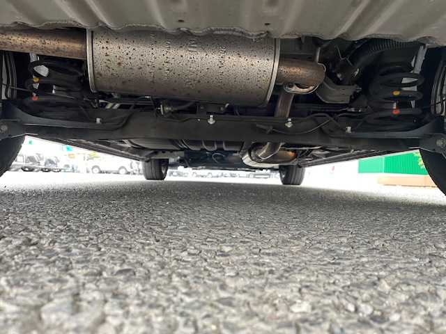 日産 セレナ ハイウェイスター プロパイロットED 茨城県 2017(平29)年 2.9万km マルーンレッド 2トーン 純正ナビ　/衝突軽減システム　/フリップダウンモニター　/両側パワースライドドア　/バックカメラ　/コーナーセンサー前後　/ＬＥＤヘッドライト　/ドライブレコーダー　/アイドリングストップ　/電動格納ミラー　/ＥＴＣ