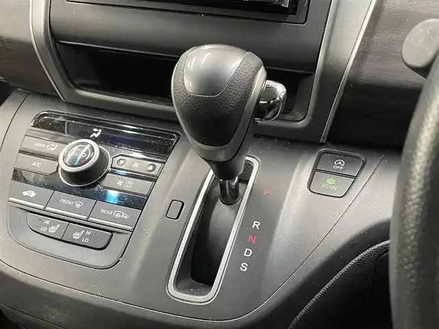 ホンダ フリード＋ G 滋賀県 2024(令6)年 3.6万km スーパープラチナグレーメタリック 社外ナビ/CD/DVD/USB/Bluetooth/バックカメラ/両側パワースライドドア/ホンダセンシング/LEDヘッドライト/オートライト/ビルトインETC/ハーフレザーシート/D/N席シートヒーター/ドアバイザー/プッシュスタート/スマートキー