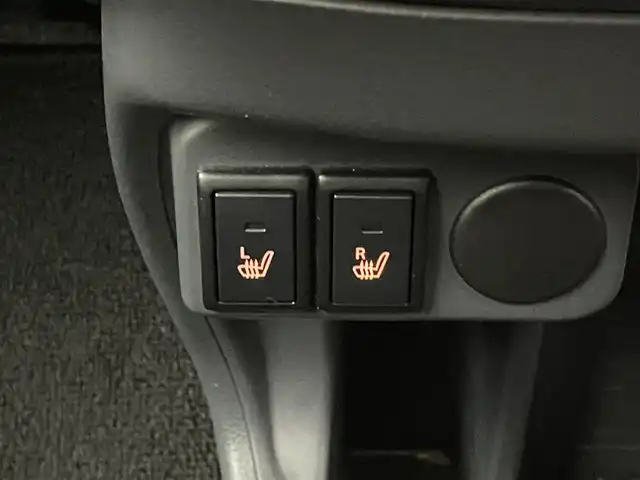 スズキ ハスラー ワンダラー 愛知県 2019(平31)年 4.8万km パッションオレンジ/ウッディブラウン2トーンルーフ 社外８型ナビ　バックカメラ　シートヒーター　禁煙　フルセグ　ＤＶＤ　ＥＴＣ　ドラレコ　デュアルカメラブレーキサポート　衝突軽減　車線逸脱　ＨＩＤオートライト　茶ハーフレザー　ツートンカラー　ＵＳＢ接続　Bluetooth　社外マット　アイドリングストップ　特別仕様車　プッシュスタート　スマートキー