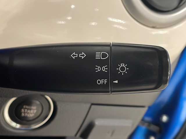 スズキ ハスラー G 熊本県 2019(平31)年 4.7万km ブリスクブルーメタリック/ホワイト2トーンルーフ 社外7V型ナビ（MDV-D706BTW)/・AM/FM/・CD/DVD/・SD/Bluetooth/USB/・フルセグTV/衝突被害軽減ブレーキ/車線逸脱警報/前方ドライブレコーダー/前席シートヒーター/ステアリングスイッチ/ヘッドライトレベライザー/オートリトラーミラー/アイドリングストップ/純正ドアバイザー/プッシュスタート＆スマートキー/スペアキー1本/フロアマット