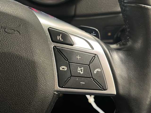 メルセデス・ベンツ ゲレンデヴァーゲン Ｇ３５０ｄ 新潟県 2018(平30)年 5万km ポーラホワイト オプション/ラグジュアリーパッケージ/-スライディングルーフ/-本革シート(前後シートヒーター付)/主要装備/アダプティブブレーキ/ディストロニックプラス/ブラインドスポットアシスト/純正HDDナビ/フルセグTV/バックカメラ/ETC/HIDヘッドライト/純正アルミホイール/パークトロニック/パドルシフト/メモリ付きパワーシート