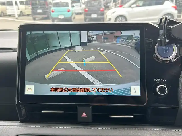 トヨタ ノア ハイブリッド Z 和歌山県 2023(令5)年 1万km ホワイトパールクリスタルシャイン 純正１０．５インチコネクトナビ/フルセグTV/バックカメラ/（BT/USB/Ipod)/プリクラッシュセーフティー/レーダークルーズコントロール/レーンディパーチャーアラート/クリアランスソナー/パーキングサポートブレーキ/ロードサインアシスト/横滑り防止機能/ドライブレコーダー/ビルトインETC2.0/純正フロアマット/純正アルミホイール/LEDヘッドライト/フォグランプ/オートライト/オートマチックハイビーム