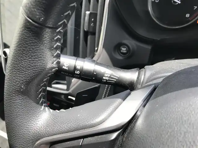 スバル フォレスター プレミアム 富山県 2019(令1)年 5.4万km 白 4WD/純正ナビ/フルセグTV/バックカメラ/衝突被害軽減ブレーキ/コーナーセンサー/レーンキープアシスト/ブラインドスポットモニター/レーダークルーズコントロール/レザーシート/パワーシート/シートヒーター/電動リアゲート/ハンドルヒーター/革巻きステアリング/ステアリングスイッチ/ETC