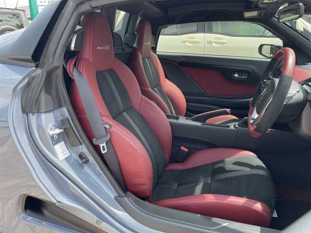 ホンダ Ｓ６６０ モデューロX 福島県 2022(令4)年 0.5万km ソニックグレーパール 純正ナビ/BT/USB/フルセグTV/専用スポーツレザーシート/専用アクティブスポイラー/専用アルミホイール/シティーブレーキアクティブシステム/クルーズコントロール/ステアリングリモコン/シートヒーター/バックカメラ/オートライト/LEDヘッドライト/フォグライト/プッシュスタート/純正フロアマット/ETC