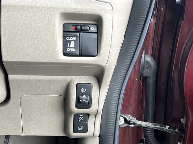 ホンダ Ｎ ＢＯＸ G Lパッケージ 新潟県 2015(平27)年 11.3万km ワイン ナビ/電動スライドドア/片側パワースライドドア/バックカメラ/アイドリングストップ/純正フロアマット/プッシュスタート/横滑り防止装置
