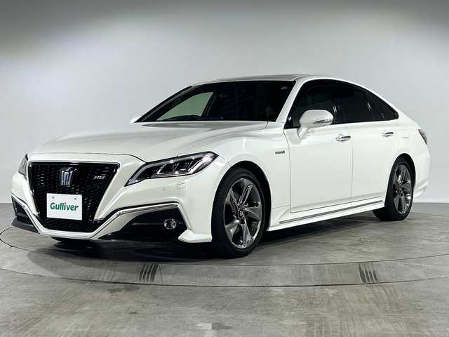 トヨタ クラウン ハイブリッド RS アドバンス 福岡県 2018(平30)年 3.5万km ホワイトパールクリスタルシャイン 純正8インチナビゲーション/CD DVD BT/フルセグテレビ/サンルーフ/黒革シート/パワーシート（D/N）/シートヒーター/シートクーラー/ヘッドアップディスプレイ/革巻きステアリング/ステアリングヒーター/ブレーキホールド/純正ドライブレコーダー/オートライト/LEDライト/フォグランプ/パトルシフト/ETC