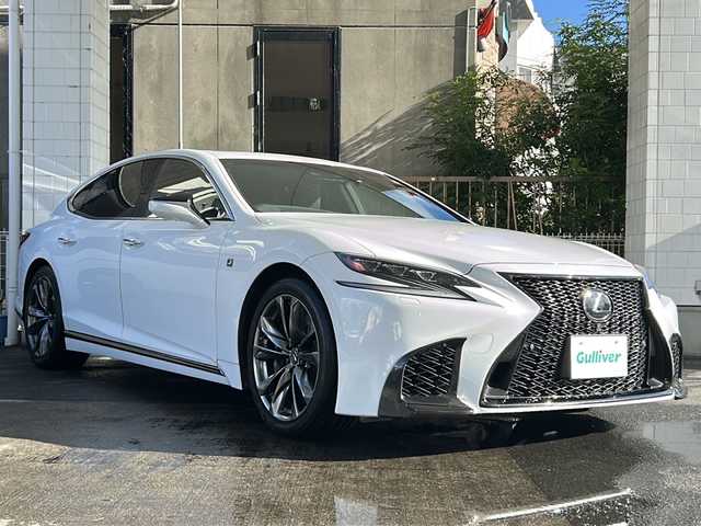 レクサス ＬＳ 500 Fスポーツ 京都府 2018(平30)年 10.1万km ホワイトノーヴァガラスフレーク ワンオーナー　/純正ＳＤナビ　/フルセグＴＶ　/Bluetooth/CD/DVD再生機能有/AUX/Miracast/ＢＳＭ　/ＨＵＤ　/アラウンドビューモニター/デジタルインナーミラー　/ウィンカーミラー/電動格納ミラー/前方純正ドライブレコーダー/純正ビルトインETC2.0/禁煙車　/3眼LED　/オートライト/オートマチックハイビーム/エアサスペンション　/クルコン追従有/前後コーナーセンサー　/横滑り防止装置/レーンキープアシスト/盗難防止装置/衝突被害軽減ブレーキ/全席パワーシート　/D席ポジションメモリー　/全席シートヒーター/前席エアシート（*後席なし）/後席ベンチシート/純正AW20インチ/エアサスペンション/パドルシフト/デュアルエアコン/プッシュスタート
