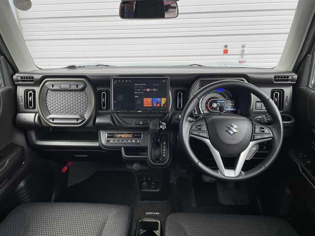 スズキ ハスラー タフワイルド・ターボ 愛知県 2024(令6)年 1万km オフブルーメタリック/ブラック 2トーン /禁煙//ATOTOディスプレイオーディオ/BT/USB//シートヒーター//革巻きステア/ステアスイッチ/パドルシフト//純正LEDオートライト/オートハイビーム//純正LEDフォグ//デュアルカメラブレーキサポート/ACC//ルーフレール//シートバックテーブル//純正15インチAW//純正フロアマット//新車時保証書//スペアスマートキー有