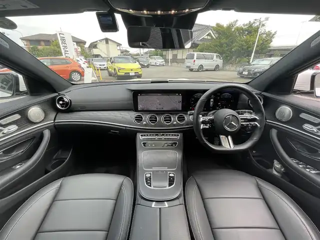 メルセデス・ベンツ Ｅ２２０ｄ スポーツ 栃木県 2021(令3)年 2.9万km ポーラホワイト レーダーセーフティパッケージ/レザーエクスクルーシブパッケージ/エアバランスパッケージ/ブルメスターサウンド/スライディングサンルーフ/ナビ/フルセグTV/全方位カメラ/ETC/ヘッドアップディスプレイ/黒レザーシート /パワーシート /全席シートヒーター /LEDヘッドライト/パワートランクリッド/ドライブレコーダー