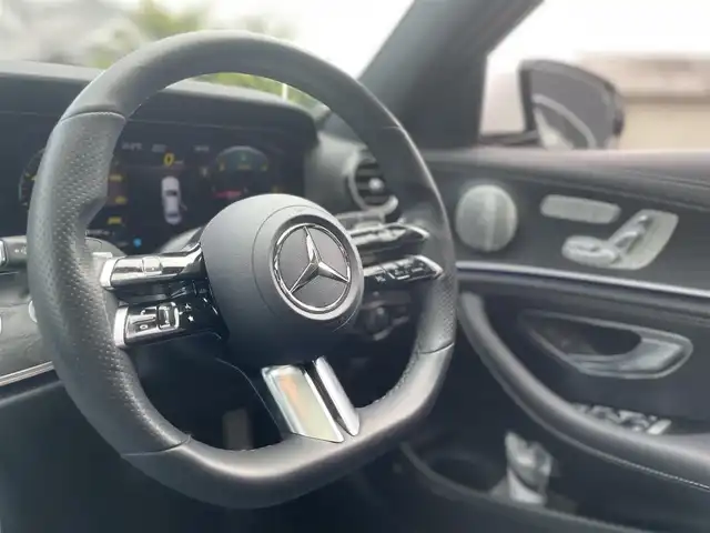 メルセデス・ベンツ Ｅ２２０ｄ スポーツ 栃木県 2021(令3)年 2.9万km ポーラホワイト レーダーセーフティパッケージ/レザーエクスクルーシブパッケージ/エアバランスパッケージ/ブルメスターサウンド/スライディングサンルーフ/ナビ/フルセグTV/全方位カメラ/ETC/ヘッドアップディスプレイ/黒レザーシート /パワーシート /全席シートヒーター /LEDヘッドライト/パワートランクリッド/ドライブレコーダー