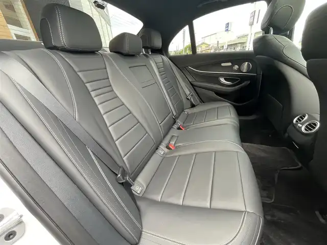 メルセデス・ベンツ Ｅ２２０ｄ スポーツ 栃木県 2021(令3)年 2.9万km ポーラホワイト レーダーセーフティパッケージ/レザーエクスクルーシブパッケージ/エアバランスパッケージ/ブルメスターサウンド/スライディングサンルーフ/ナビ/フルセグTV/全方位カメラ/ETC/ヘッドアップディスプレイ/黒レザーシート /パワーシート /全席シートヒーター /LEDヘッドライト/パワートランクリッド/ドライブレコーダー