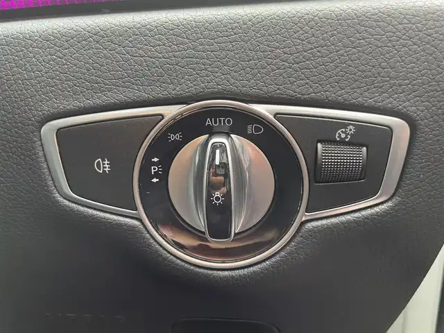 メルセデス・ベンツ Ｅ２２０ｄ スポーツ 栃木県 2021(令3)年 2.9万km ポーラホワイト レーダーセーフティパッケージ/レザーエクスクルーシブパッケージ/エアバランスパッケージ/ブルメスターサウンド/スライディングサンルーフ/ナビ/フルセグTV/全方位カメラ/ETC/ヘッドアップディスプレイ/黒レザーシート /パワーシート /全席シートヒーター /LEDヘッドライト/パワートランクリッド/ドライブレコーダー
