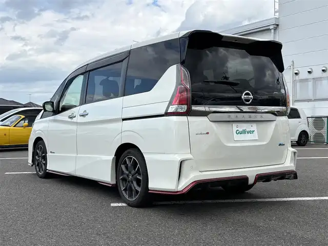 日産 セレナ ニスモ 大分県 2019(平31)年 6.5万km ブリリアントホワイトパール ・純正ナビ（CD/DVD/SD/BT/USB）/・アラウンドビューモニター/・プロパイロット/・フルセグテレビ/・フリップダウンモニター/・エマージェンシーブレーキ/・コーナーセンサー/・ブレーキホールド/・デジタルインナーミラー/・ドライブレコーダー/・ETC/・ステアリングリモコン/・純正アルミホイール