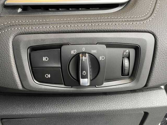 ＢＭＷ ２１８ｄ アクティブツアラー ラグジュアリー 愛知県 2017(平29)年 5万km ミネラルホワイト 純正ナビ/バックカメラ/黒革シート/シートヒーター/パワーシート/パーキングサポートパッケージ/リアカメラ/コーナーセンサー/パーキングアシスト/コンフォートパッケージ/オートテールゲート/ドライブセレクト
