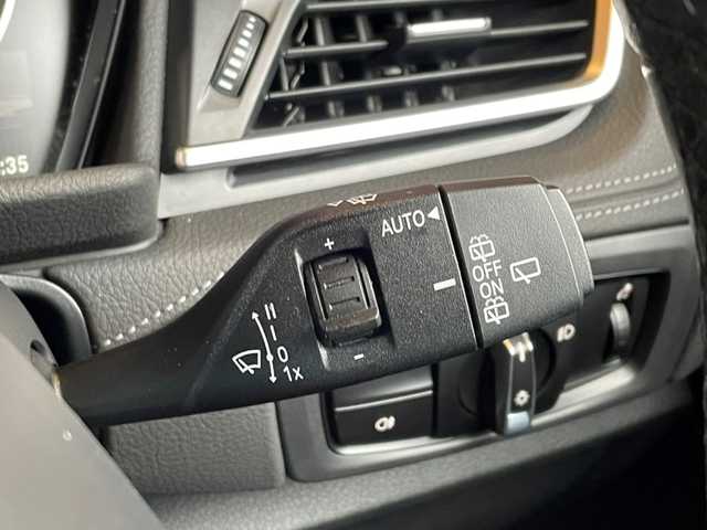 ＢＭＷ ２１８ｄ アクティブツアラー ラグジュアリー 愛知県 2017(平29)年 5万km ミネラルホワイト 純正ナビ/バックカメラ/黒革シート/シートヒーター/パワーシート/パーキングサポートパッケージ/リアカメラ/コーナーセンサー/パーキングアシスト/コンフォートパッケージ/オートテールゲート/ドライブセレクト