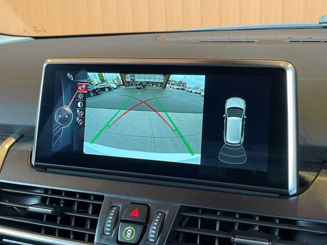 ＢＭＷ ２１８ｄ アクティブツアラー ラグジュアリー 愛知県 2017(平29)年 5万km ミネラルホワイト 純正ナビ/バックカメラ/黒革シート/シートヒーター/パワーシート/パーキングサポートパッケージ/リアカメラ/コーナーセンサー/パーキングアシスト/コンフォートパッケージ/オートテールゲート/ドライブセレクト