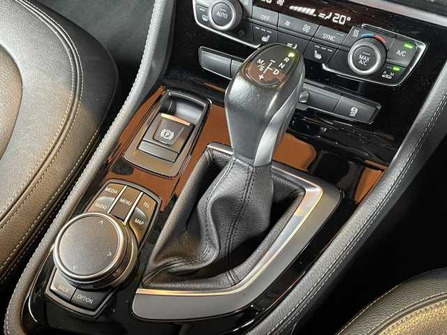 ＢＭＷ ２１８ｄ アクティブツアラー ラグジュアリー 愛知県 2017(平29)年 5万km ミネラルホワイト 純正ナビ/バックカメラ/黒革シート/シートヒーター/パワーシート/パーキングサポートパッケージ/リアカメラ/コーナーセンサー/パーキングアシスト/コンフォートパッケージ/オートテールゲート/ドライブセレクト