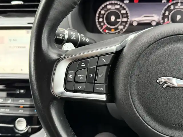 ジャガー Ｆペース チェッカーフラッグ・エディション 静岡県 2020(令2)年 3.8万km グレー レザーシート/BSM/MERIDIANサウンド/電動リアゲート/純正ナビ/(CD/DVD/Bluetooth/CarPlay/フルセグ)/360°カメラ/アダプティブクルーズコントロール/レーンキープアシスト/パーキングアシスト/メモリー付パワーシート/シートヒーター/スマートキー/ETC/ドライブレコーダー/純正フロアマット/純正19インチアルミホイール/保証書/取説/スペアキー
