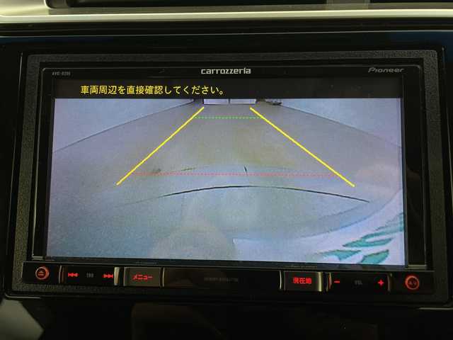 ホンダ フィット 13G Fパッケージ 新潟県 2015(平27)年 11.8万km シルバー プッシュスタート/スマートキー/メモリナビ　型式AVIC-RZ09/CD/BT/DVD/フルセグ/社外アルミ15インチ/冬タイヤ4本積み込み/フォグ/ハロゲン/フロアマット