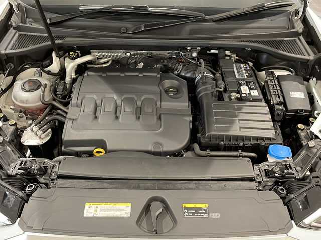 アウディ Ｑ３ SB 35TDIクワトロ Sライン 新潟県 2020(令2)年 4.5万km グレイシアホワイトメタリック ベーシックパッケージ/・シートヒーター（フロント）/・シート電動調整機能（フロント）/・ステアリングホイール3スポークレザー/ マルチファンクションパドルシフトフラットボトム/・オートマチックテールゲート/・アウディホールドアシスト/・ランバーサポート4ウェイ（フロント）/アシスタンスパッケージ/・アダプティブクルーズアシスト/・エマージェンシーアシスト/・ハイビームアシスト/・サイドアシスト/バーチャルコックピット/エレクトリックインターフェース/パーキングエイド/クルーズコントロール/アイドリングストップ/プッシュスタート/ETC2.0/スペアキー１本/全周囲カメラ