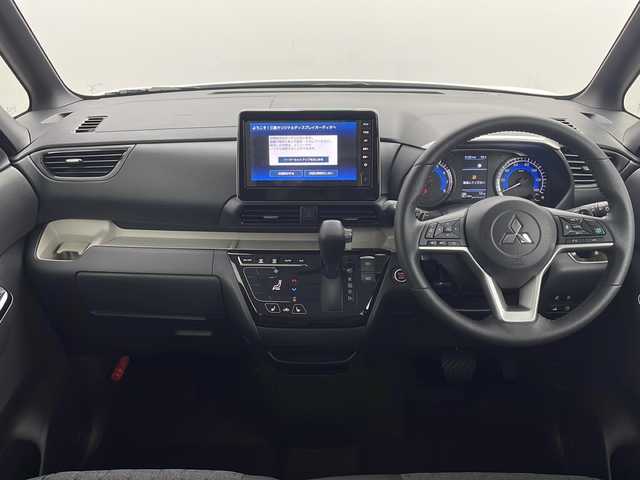 三菱 デリカミニ T プレミアム 茨城県 2025(令7)年 0.1千km アメジストブラック/シルキーホワイト 登録済未使用　車純正9インチディスプレイオーディオ　全方位カメラ　両側電動スライドドア　ハーフレザーシート　前席シートヒーター　レーダークルーズコントロール　　純正16インチAW