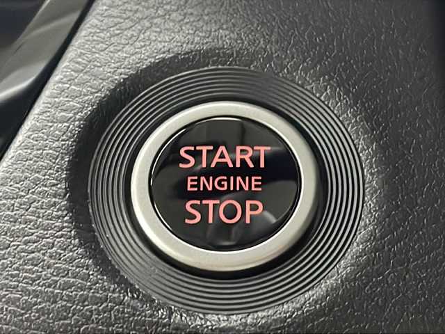 三菱 デリカミニ T プレミアム 茨城県 2025(令7)年 0.1千km アメジストブラック/シルキーホワイト 登録済未使用　車純正9インチディスプレイオーディオ　全方位カメラ　両側電動スライドドア　ハーフレザーシート　前席シートヒーター　レーダークルーズコントロール　　純正16インチAW