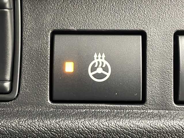 三菱 デリカミニ T プレミアム 茨城県 2025(令7)年 0.1千km アメジストブラック/シルキーホワイト 登録済未使用　車純正9インチディスプレイオーディオ　全方位カメラ　両側電動スライドドア　ハーフレザーシート　前席シートヒーター　レーダークルーズコントロール　　純正16インチAW