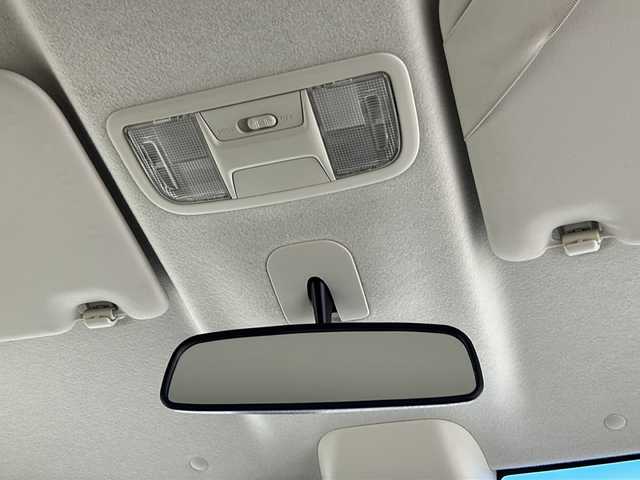 ホンダ Ｎ ＢＯＸ G L ホンダセンシング 長崎県 2019(令1)年 8.1万km ルナシルバーM ワンオーナー/純正メモリナビ/(VXM-204VFI)/(フルセグTV/BT/USB/CD/DVD/SD/AUX/ipod)/バックカメラ/ホンダセンシング/・衝突軽減ブレーキ/・誤発進抑制機能/・歩行者事故低減ステアリング/・先行者発進お知らせ機能/・アダプティブクルーズコントロール/・車線維持支援システム/・オートハイビーム/・路外逸脱抑制機能/前後方ドライブレコーダー/(ZDR015)/前席シートヒーター/パワースライドドア/LEDヘッドライト/オートライト/オートハイビーム/後席ロールサンシェード/オートエアコン/純正フロアマット/スマートキー/スペアキー/取扱説明書/保証書/社外ホイール＋スタッドレスタイヤ車載