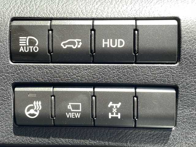 レクサス ＲＸ 200t Fスポーツ 長野県 2016(平28)年 4.8万km ホワイトノーヴァガラスフレーク ４WD/サンルーフ/レッドレザーシート/純正メーカーナビTV/パワーバックドア/バック・サイドカメラ/ETC/社外18インチアルミ/クルーズコントロール/シートヒーター /ハンドルヒーター/保証書・取説/カードキー