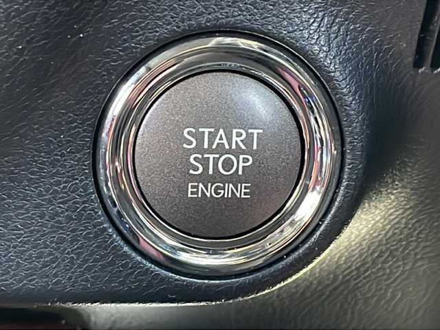 レクサス ＲＸ 200t Fスポーツ 長野県 2016(平28)年 4.8万km ホワイトノーヴァガラスフレーク ４WD/サンルーフ/レッドレザーシート/純正メーカーナビTV/パワーバックドア/バック・サイドカメラ/ETC/社外18インチアルミ/クルーズコントロール/シートヒーター /ハンドルヒーター/保証書・取説/カードキー