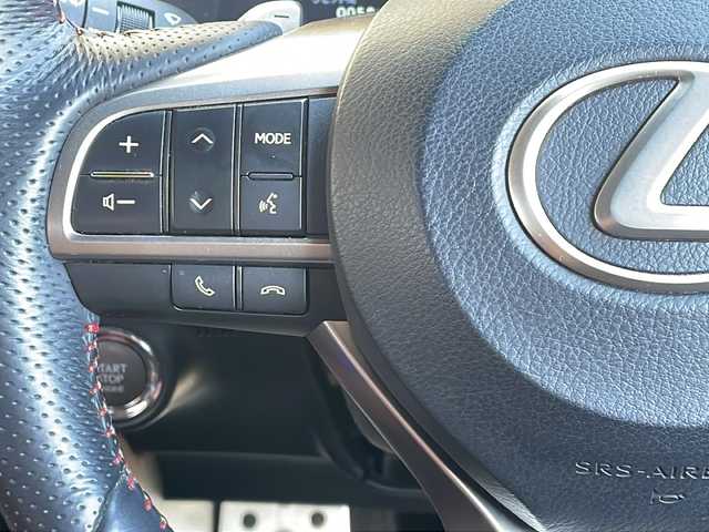 レクサス ＲＸ 200t Fスポーツ 長野県 2016(平28)年 4.8万km ホワイトノーヴァガラスフレーク ４WD/サンルーフ/レッドレザーシート/純正メーカーナビTV/パワーバックドア/バック・サイドカメラ/ETC/社外18インチアルミ/クルーズコントロール/シートヒーター /ハンドルヒーター/保証書・取説/カードキー