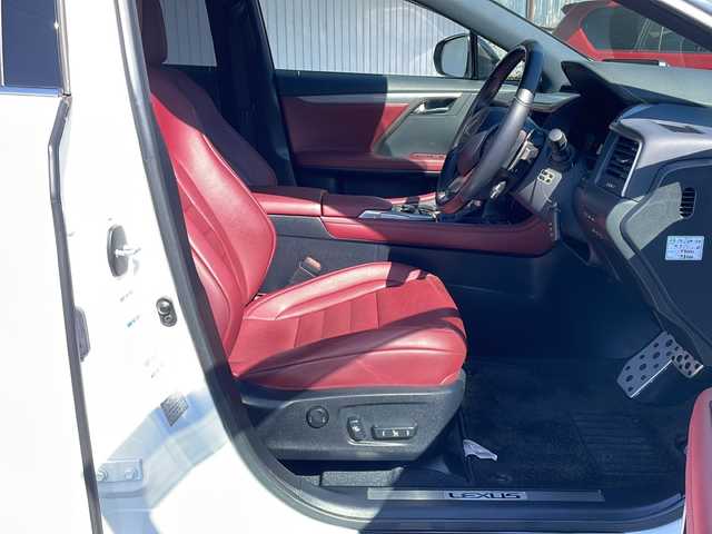 レクサス ＲＸ 200t Fスポーツ 長野県 2016(平28)年 4.8万km ホワイトノーヴァガラスフレーク ４WD/サンルーフ/レッドレザーシート/純正メーカーナビTV/パワーバックドア/バック・サイドカメラ/ETC/社外18インチアルミ/クルーズコントロール/シートヒーター /ハンドルヒーター/保証書・取説/カードキー