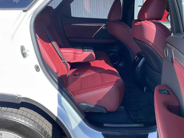 レクサス ＲＸ 200t Fスポーツ 長野県 2016(平28)年 4.8万km ホワイトノーヴァガラスフレーク ４WD/サンルーフ/レッドレザーシート/純正メーカーナビTV/パワーバックドア/バック・サイドカメラ/ETC/社外18インチアルミ/クルーズコントロール/シートヒーター /ハンドルヒーター/保証書・取説/カードキー