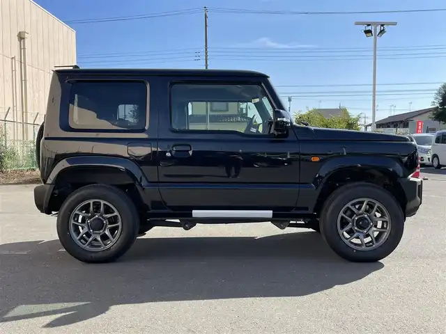 スズキ ジムニー XC 東京都 2025(令7)年 0.1千km ブルーイッシュブラックパール3 登録済未使用車 /セーフティサポート/（予防安全技術）/・デュアルセンサーブレーキサポート/・誤発進抑制機能/・車線逸脱警報機能/・ふらつき警報/・先行車発進お知らせ機能/・標識認識機能/・ハイビームアシスト/LEDヘッドライト /クルーズコントロ―ル /ヘッドランプウォッシャー /アイドリングストップ/撥水加工ファブリックシート　/前席シートヒーター　/プッシュエンジンスタート /スマートキー/保証書＆取説/Wエアバック＆ABS