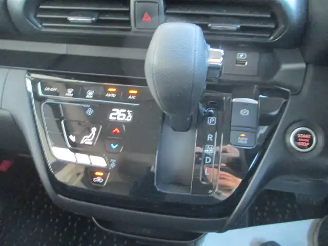 日産 ルークス HWS Gターボ プロパイロットED 千葉県 2023(令5)年 2.1万km オーシャンブルーP ワンオーナー/純正9インチSDナビ、フルセグTV/アランドビューモニター/オーディオ【CD/DVD/SD/BT】/両側パワースライドドア/エマージェンシーブレーキ/プロパイロット/LEDヘッドライト/純正15インチアルミホイール/シーケンシャルウィンカー（純正オプション）/ナビ連動純正ドライブレコーダー（純正オプション）　/USBソケット（純正オプション）/クリアランスソナー/記録簿R6.R7年日産有り/保証書/取扱説明書/スペアキー/ナビ説明書