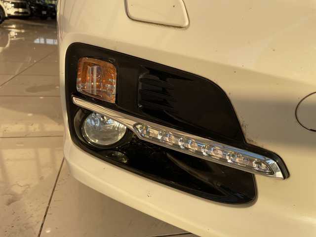 スバル レヴォーグ 2．0GT－S アイサイト 埼玉県 2015(平27)年 13.9万km クリスタルホワイトP アイサイト/純正ナビ/　　CD/DVD/BT/フルセグ/バックカメラ/サイドカメラ/レーダークルーズコントロール/レーンキープアシスト/ブラインドスポットインフォメーション/LEDヘッドライト/ハーフレザーシート/純正18インチアルミホイール/パドルシフト/電子パーキングブレーキ/ETC/スマートキー