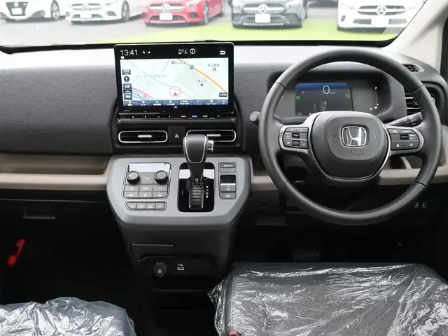 ホンダ フリード ハイブリット e:HEV AIR EX 千葉県 2025(令7)年 0.1千km クリスタルブラックパール ホンダセンシング/・衝突軽減ブレーキ（CMBS）/・車線維持支援システム（LKAS）/・アダプティブクルーズコントロール（ACC）/・ブラインドスポットインフォメーション/・後方誤発進抑制機能/・誤発進抑制機能/両側パワースライドドア/ハーフレザーシート/前席シートヒーター/11.4インチホンダコネクトナビ/地デジTV/【DVD/CD再生機能　Bluetooth接続】/バックカメラ/革巻きステアリング/ステアリングスイッチ/LEDヘッドライト/ウインカーミラー/コーナーセンサー/純正15インチアルミホイル/サイド/カーテンエアバッグ/Honda スマートキー