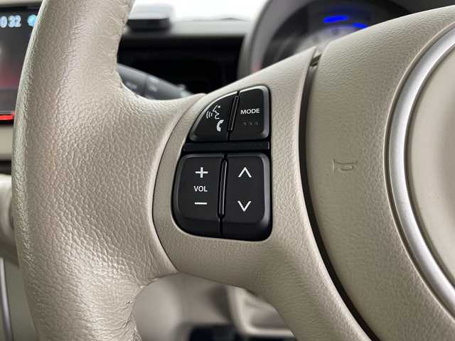 スズキ ラパン モード 宮崎県 2019(平31)年 3.9万km ノクターンブルーパール/ホワイト 2トーンルーフ 禁煙車/衝突被害軽減ブレーキ/社外ディスプレイオーディオ/（カロッツェリア/FH-9400DVS/Bluetooth/CD/DVD）/純正LEDオートライト/純正セキュリティアラーム/純正フロアマット/エネチャージ/前席シートヒーター/オートエアコン/ウッド調パネル/スマートキー/プッシュエンジンスタート/新車時保証書/取扱い説明書