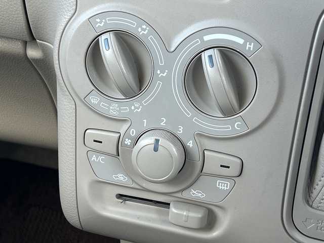 スズキ ラパン G 山梨県 2018(平30)年 2.9万km フレンチミントPM 純正SDナビ　/フルセグTV　/Bluetooth /純正ドラレコ　/純正フロアマット　/ABS　/横滑り防止装置　/盗難防止装置/運転席/助手席エアバッグ　/衝突被害軽減システム　/パワーステアリング　/パワーウインド