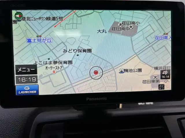 ＢＭＷ １１６ｉ スポーツ 神奈川県 2013(平25)年 8万km アルピンホワイトⅢ 社外ナビ/ワンセグテレビ/アイドリングストップ/ETC/スポーツモード/ecoモード/電子シフト/横滑り防止装置/トノカバー/HIDヘッドライト/フォグランプ/アンビエイト/オートライト/ウィンカーミラー